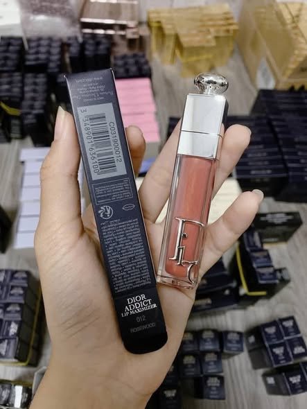 Cosmetics make up items pallets - Image 7