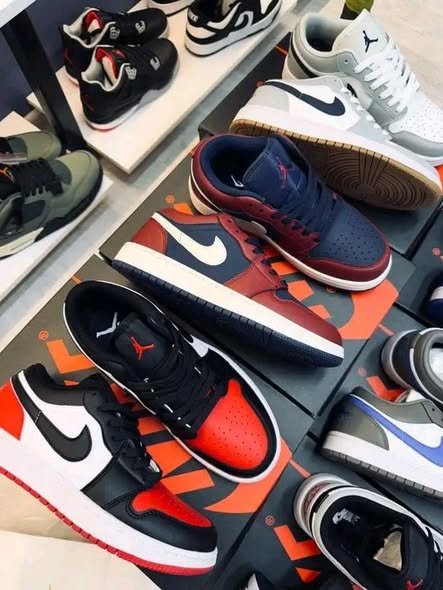 Nike Shoe Pallets Now Available! 200 pairs - Image 2
