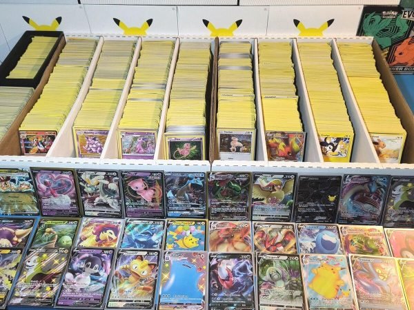 Buy Pokémon Cards Pallet - Image 3